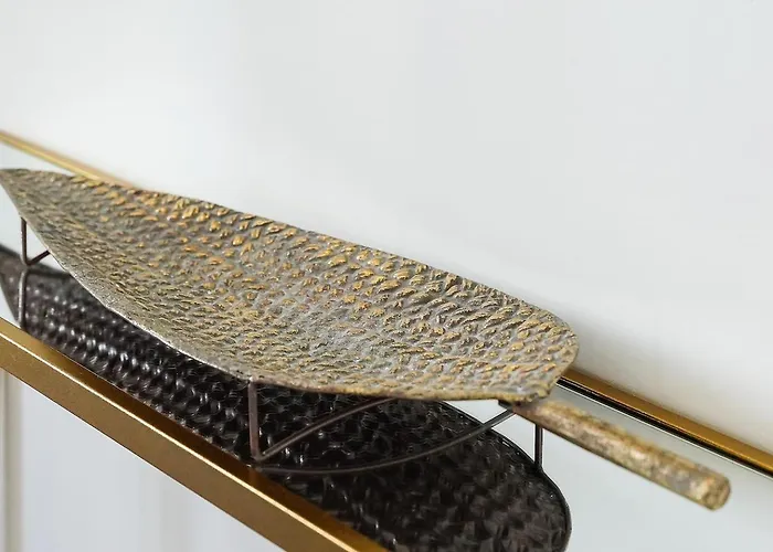 בית נופש Small Historic Townhouse By Promenade Near Beaches פורטימאו