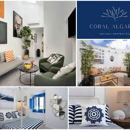 Small Historic Townhouse By Promenade Near Beaches Portimão