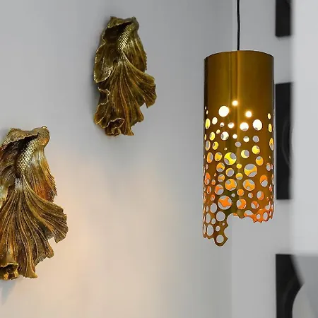 Small Historic Townhouse By Promenade Near Beaches Holiday home